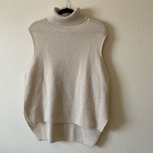 Sleeveless turtleneck Sweater Vest Cream Size Large